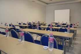 Pop Hotel Pemuda Semarang