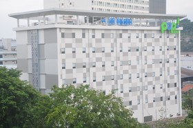 Pop Hotel Pemuda Semarang