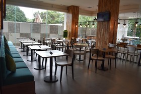 Pop Hotel Pemuda Semarang