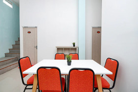 Puspa Residence by OYO Rooms