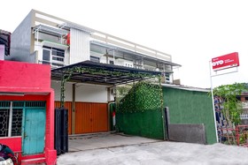 Puspa Residence by OYO Rooms