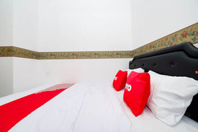 Puspa Residence by OYO Rooms