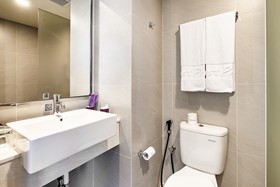 Quest Hotel Prime Pemuda - Semarang