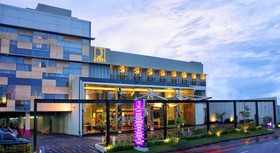 Quest Hotel Simpang Lima - Semarang