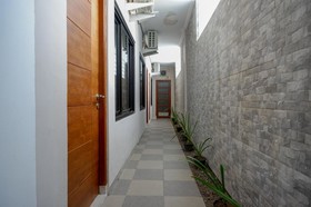 RedDoorz @ Jalan Majapahit Semarang