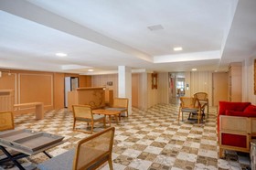 RedDoorz Plus @ Madukoro Raya Semarang