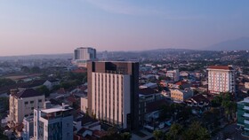 Rez Hotel