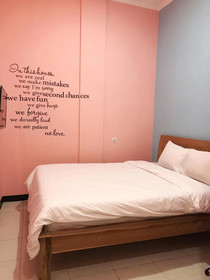 RoomZ Budget Residence