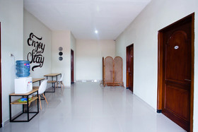 Safara Guesthouse Syariah by OYO Rooms