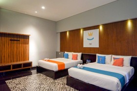 Sans Hotel Empress Simpang Lima