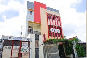 Sky Guesthouse By OYO Rooms