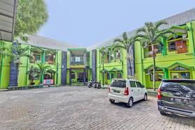 Spot On 91471 Syariah Wisma Uin Walisong