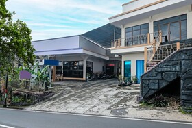 Spot On 91930 Hotel Citra Dewi