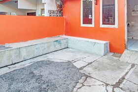 Spot on 92539 Luqman Kostel Syariah