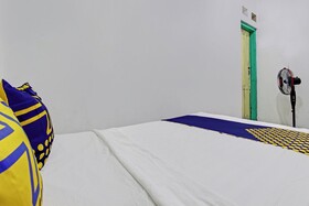 Spot On 92540 Karomah Kostel Syariah