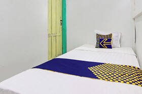 Spot On 92540 Karomah Kostel Syariah