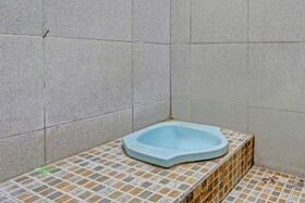 Spot On 92540 Karomah Kostel Syariah