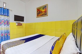 Spot On 92732 Bagus Jaya Hotel