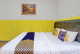 Spot On 92732 Bagus Jaya Hotel