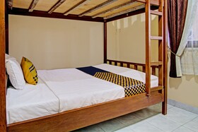 Spot On 92760 Global Media Homestay