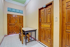 Spot On 92760 Global Media Homestay