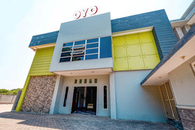 Sunshine Hostel by OYO Rooms