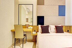 Townhouse Oak Ixo Hotel