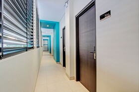 Townhouse Oak Ixo Hotel