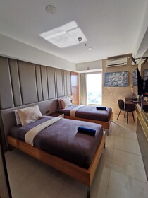 Warhol Residence at Louis Kienne Semarang Simpang Lima
