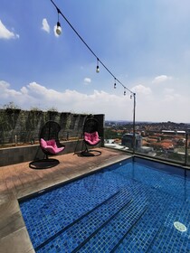 Warhol Residence at Louis Kienne Semarang Simpang Lima