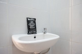 Amel's Village Homestay by RedDoorz