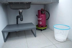 Djuragan Kamar Nogotirto