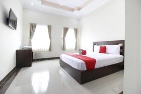 Urbanview Hotel Syariah Casa Azmya Yogyakarta by RedDoorz