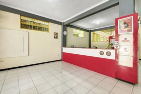 SUPER OYO 90905 Dangau Datuk Guesthouse