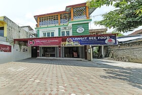 SUPER OYO 90905 Dangau Datuk Guesthouse