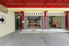 SUPER OYO 90905 Dangau Datuk Guesthouse