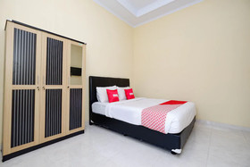 Griya Ria by OYO Rooms