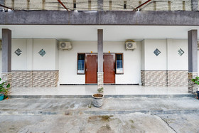 Griya Ria by OYO Rooms