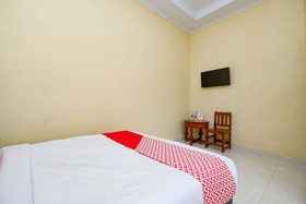 Griya Ria by OYO Rooms