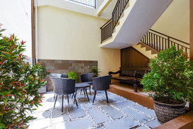 Shabrina 2 Syariah by OYO Rooms