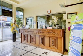 Diamond Hotel by OYO