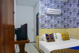 Spot On 92154 Nusasari Guest House