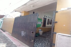 Spot On 93385 Penginapan Hj Lilis 2 Syariah