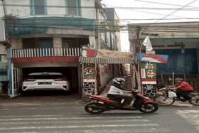 Spot On 93385 Penginapan Hj Lilis 2 Syariah