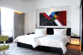 Artotel TS Suites