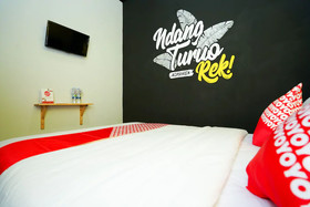 Claudya Residence by OYO Rooms