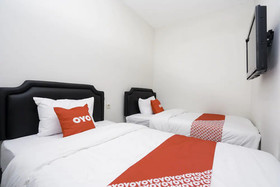 F7 Residence by OYO Rooms