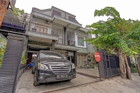 Juwingan Syariah 2 by OYO