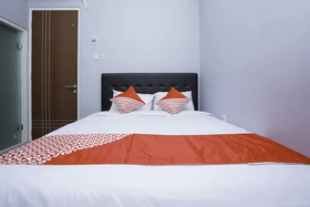 RedDoorz at Ngaggel Jaya Surabay