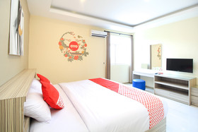 OYO 175 K-60 Residence